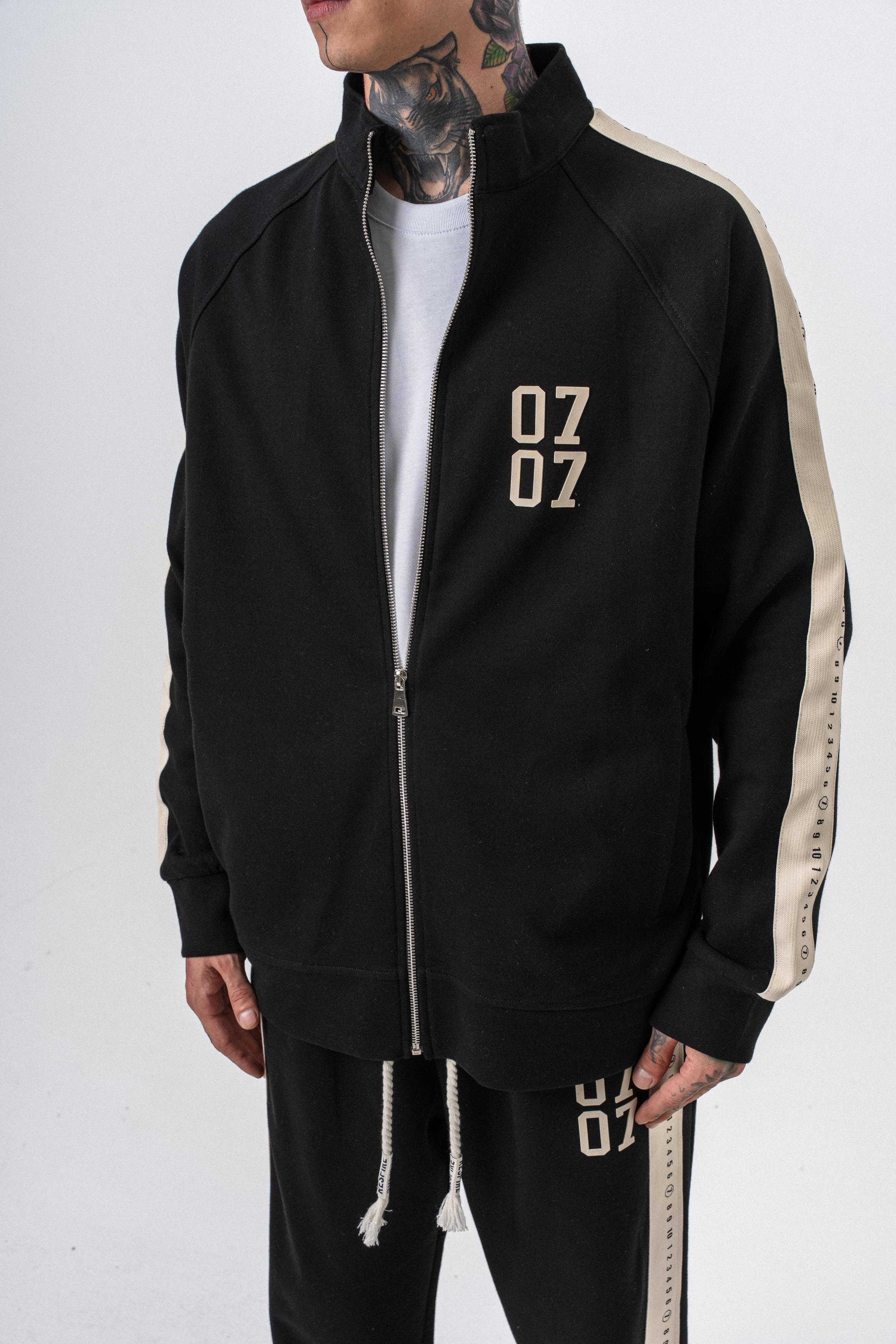 Oversized herensweatshirt met strepen, opstaande kraag en dubbelzijdige afwerking.
