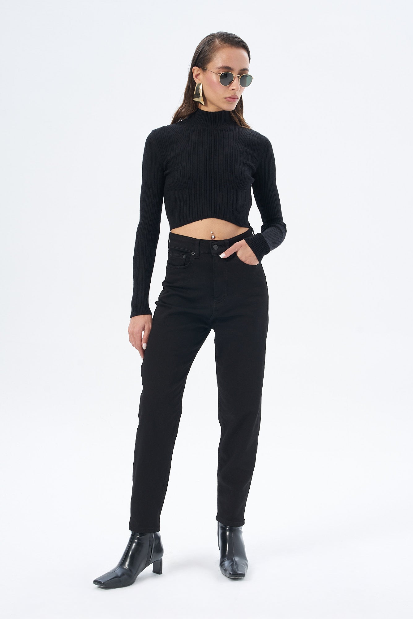 Kadın Yarım Balıkçı Yaka Kazak